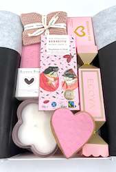 Gift Hampers For Her: Pink Flower