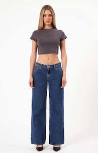 A Brand Jeans: 99 Low Baggy | Bella