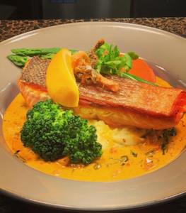 Restaurant: Tuscan salmon