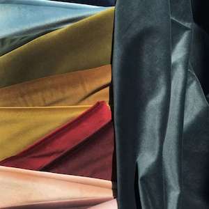 Fabricshop: Duke Velvet Fabric