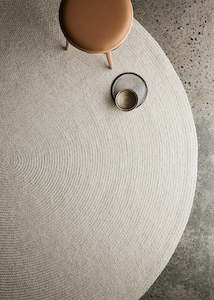 Round Rugs: Armadillo Braid - Chalk