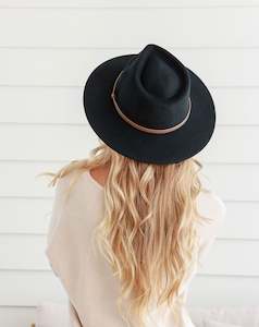 Free Spirit Panama Hat - Black/Brown Band