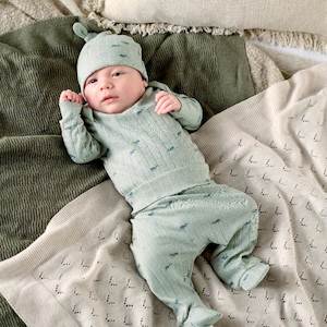 Baby wear: Mamas and Papas Whale Ribbed Bodysuit, Print Pants & Beanie - 3 Piece Set