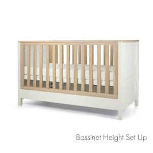 Mamas and Papas Harwell White Cot Bed