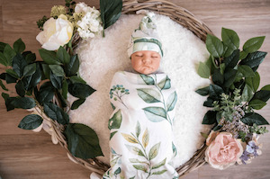 Saylor Mae - Swaddle Set Olive With Hat