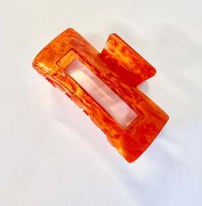 ACETATE RECTANGLE CLAW- HONEY