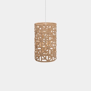 Electric light fittings: Natural Ulu pendants