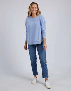 Womens Sweatshirts Crews: FOXWOOD SIMPLIFIED CREW - WASHED LIGHT BLUE