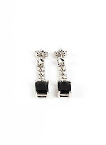 Accessories: FEDERATION DROPPING STONE EARRINGS - SILVER/BLACK OS