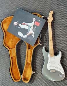 Electric Guitars 2: Fender - Eric Clapton Signature Stratocaster - Pewter (Second Hand)