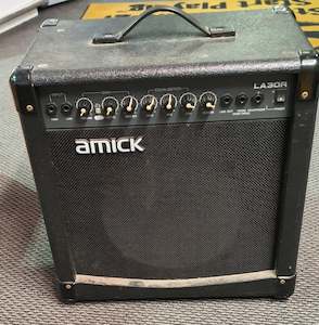 Samick LA30R 2-Channel Combo Amp {Second Hand}