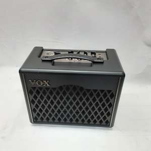 Electric Guitar Amps: Vox - Electric Guitar Amplifier - VX11 - Second Hand