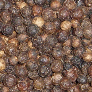 Health food wholesaling: Peppercorns – Whole Black, jar