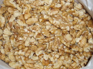 Health food wholesaling: Walnuts – Kernel Pieces, NZ