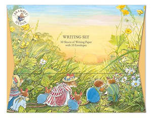 Brambly Hedge Writing Set