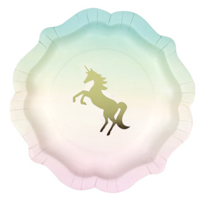 Internet only: PASTEL UNICORN PARTY PLATES