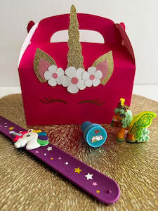 UNICORN GIFT BOX PARTY FAVOUR SET