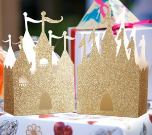 PRINCESS THEMED CASTLE TREAT BOX