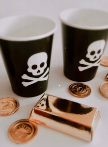 PIRATE THEMED PARTY CUPS