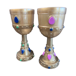 PLASTIC GOBLETS