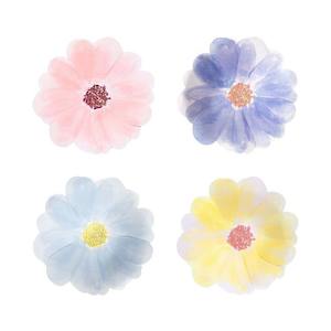 Internet only: Flower Plates 8pk