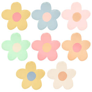 Daisy Shaped Plates