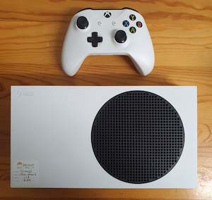 Microsoft XBOX Series S 1TB, Pre-owned Console