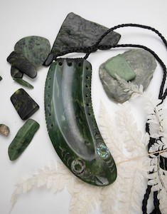 Art gallery: Tuna - Eel Pounamu Pendant