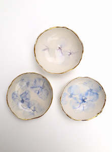 Charming Medium Pinch Bowls