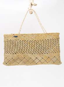 Art gallery: Kete Harakeke Natural