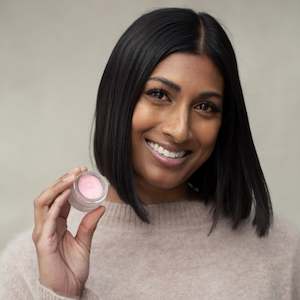 Omni Balms: OMni RADIANT ZINC Baby Pink