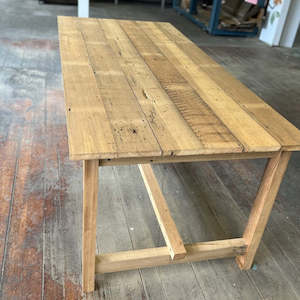 Manufacturing: Matai Native Dining Table