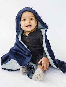 Clothing wholesaling: All-Weather Fleece Blanket - Navy