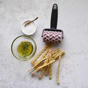 Utensils: Grissini Roller