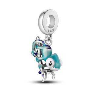 Real Colour Changing Chameleon Charm