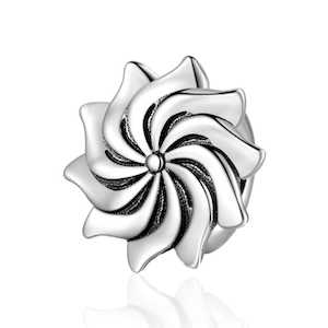 Jewellery: Vintage Flower Stopper