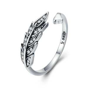 Leaves Ring