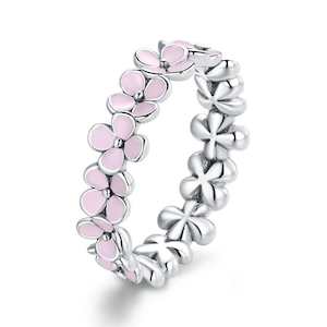 Jewellery: Pink Flowers Ring