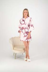 Clothing: Isla Floral Robe - Blush