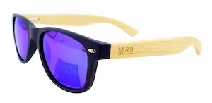 Clothing: 475 Kids Sunnies/ Navy reflect lens