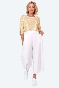 Clothing: Studio Crop Pant