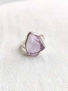 Frontpage: Amethyst Sterling Silver Rough Crystal Ring - Size 8