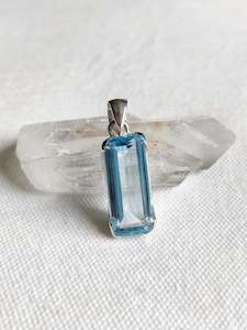 Sterling Silver Blue Topaz Pendant - One off