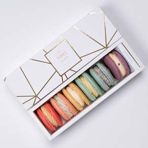 [TOMORROW] Macarons in Rainbow Colours