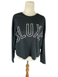 Long sleeve top: Decjuba black Dluxe crop top | size 12