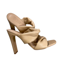 Favourite Finds: Dazie leather tan twist heels | size 9