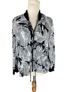 Jackets Coats: Lemon Tree b+w floral pattern zip jacket | size 16