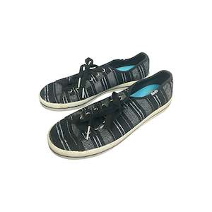 Shoes: Keds black trainers w white stitch | size 7 or EU 37.5