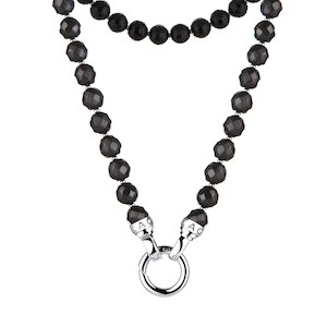 KAGI Black bead necklace w/ silver latch