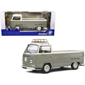 1968 Volkswagen T2 Pickup Truck Gray and White with Roofrack 1: 18 By Solido